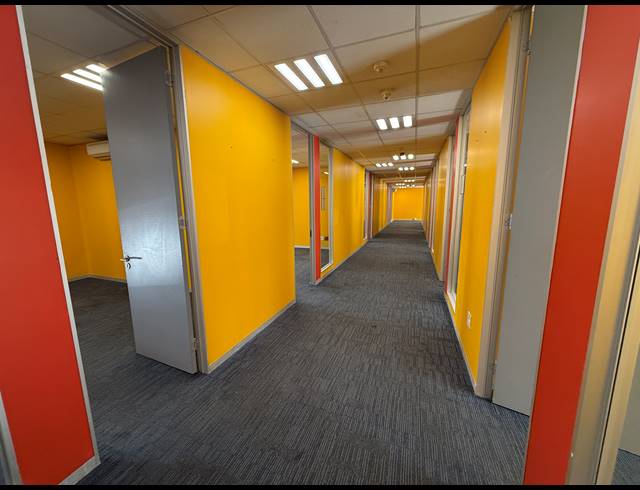 310M² OFFICE TO LET IN ROSEBANK